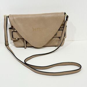 NICOLE MILLER NEW YORK Laura Crossbody Purse Womens Handbag Faux Leather Beige